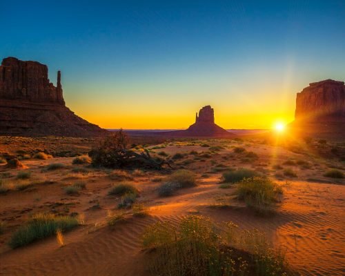 USA Southwest: A Luxury Expedition Through Desert & Sky